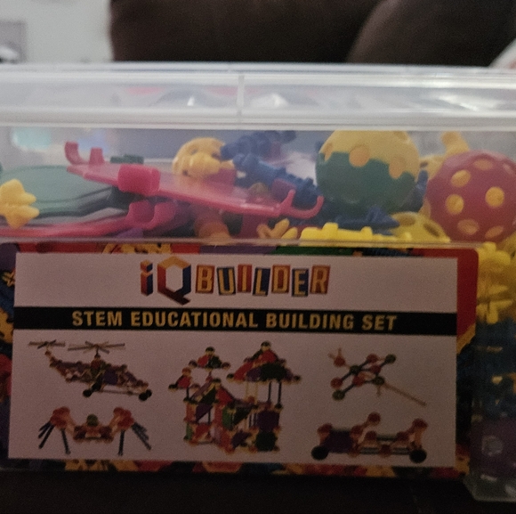 IQ builder stem educational building set - Picture 1 of 3